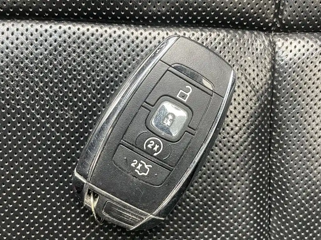 Lincoln Continental — миниатюра 18