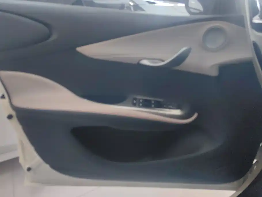 BYD Dolphin — миниатюра 7