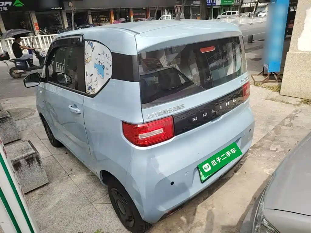 Wuling MINIEV — миниатюра 5