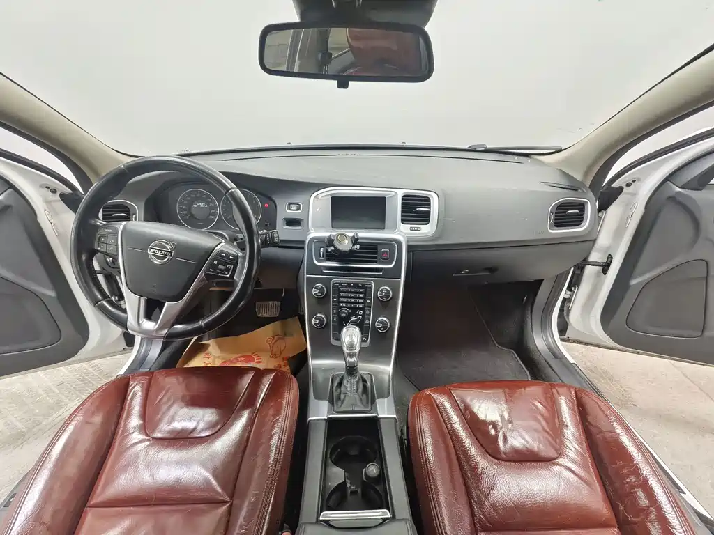 Volvo V60 — миниатюра 9