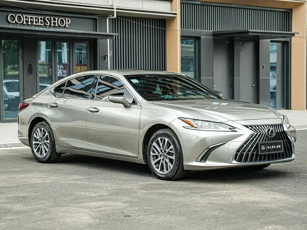 Lexus ES — миниатюра 3
