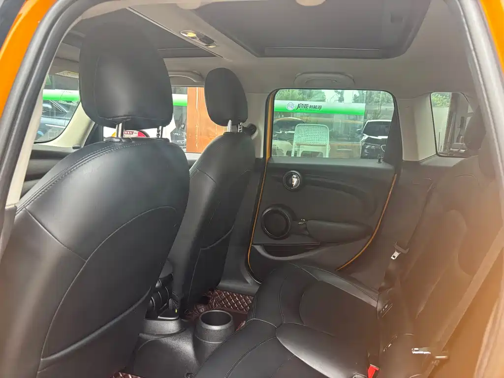 MINI Mini — миниатюра 6