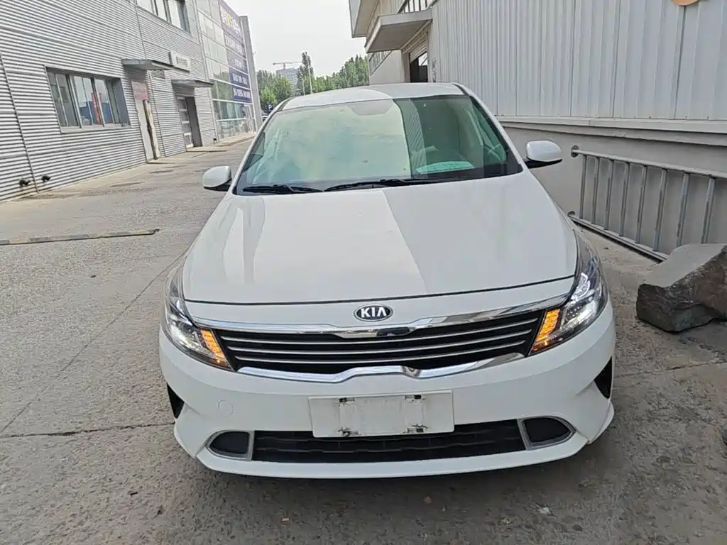 Kia Forte — миниатюра 3