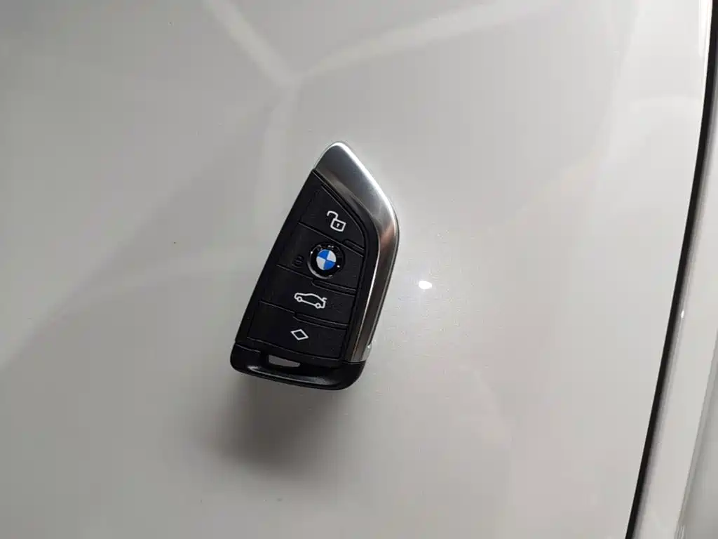 BMW i3 — миниатюра 9