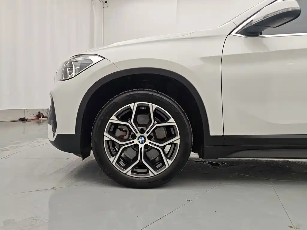 BMW X1 — миниатюра 6