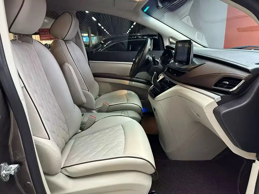 Buick GL8 2022 652T Comfort