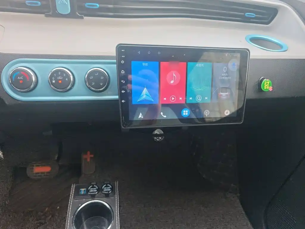 Wuling MINIEV — миниатюра 6