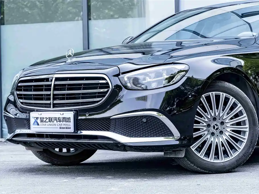 Mercedes-Benz E-Class E 2023 E 300 L Fashion