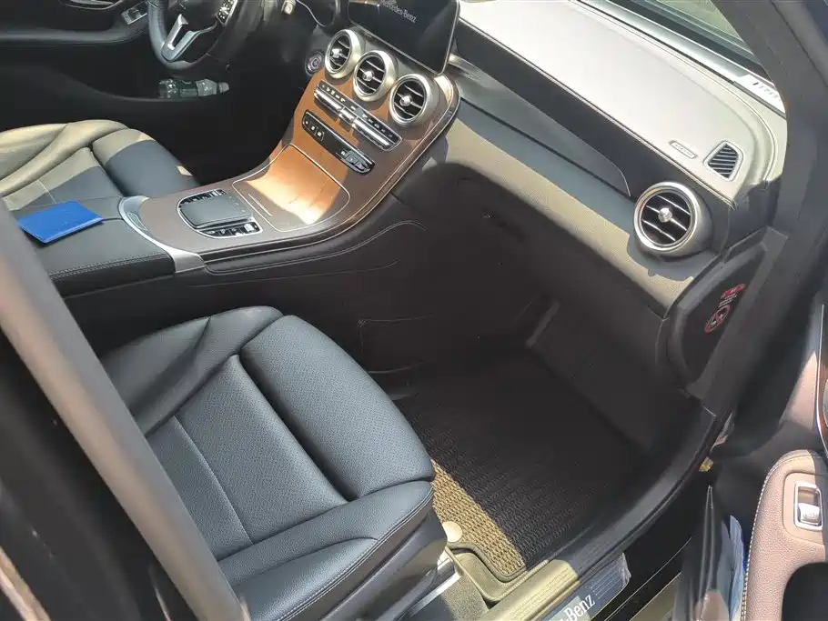 Mercedes-Benz GLC 2020 GLC 300 L 4MATIC