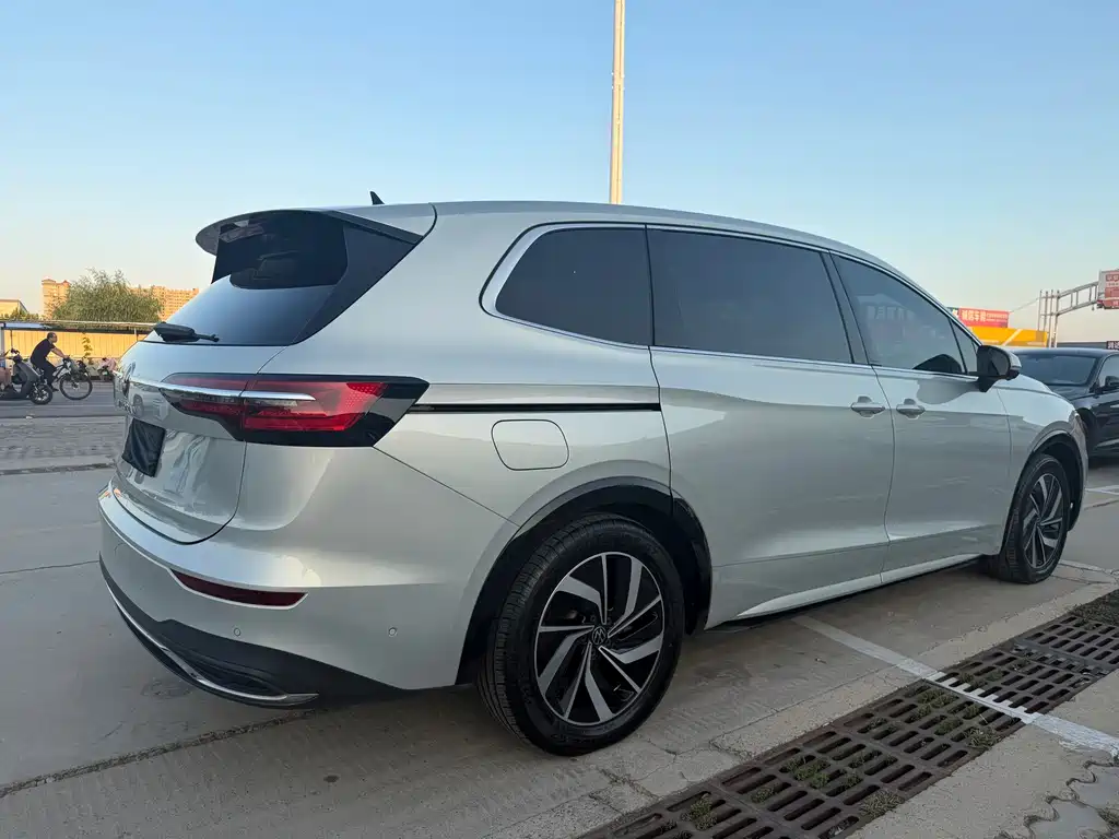 Volkswagen Viloran — миниатюра 5