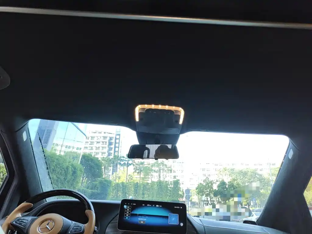 Mercedes-Benz Vito 2021 2.0T 7 мест