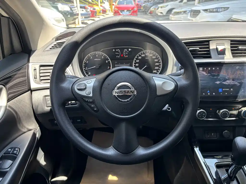 Nissan Sylphy — миниатюра 13
