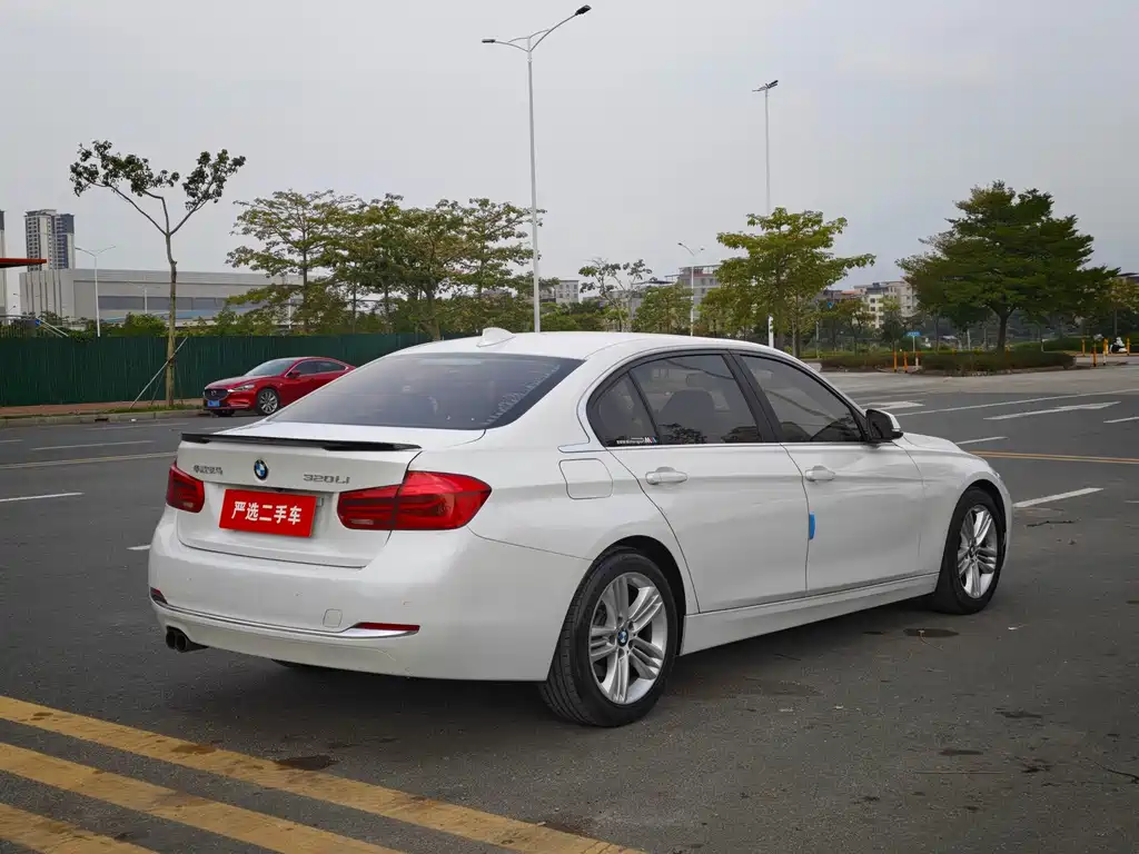 BMW 3 Series — миниатюра 5