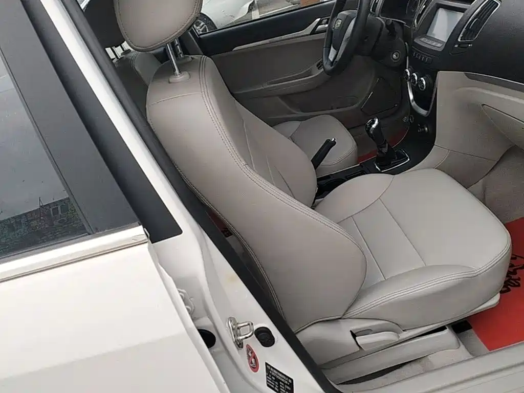 Geely Vision — миниатюра 25
