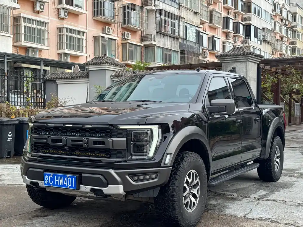 Ford F-150 Raptor 2023
