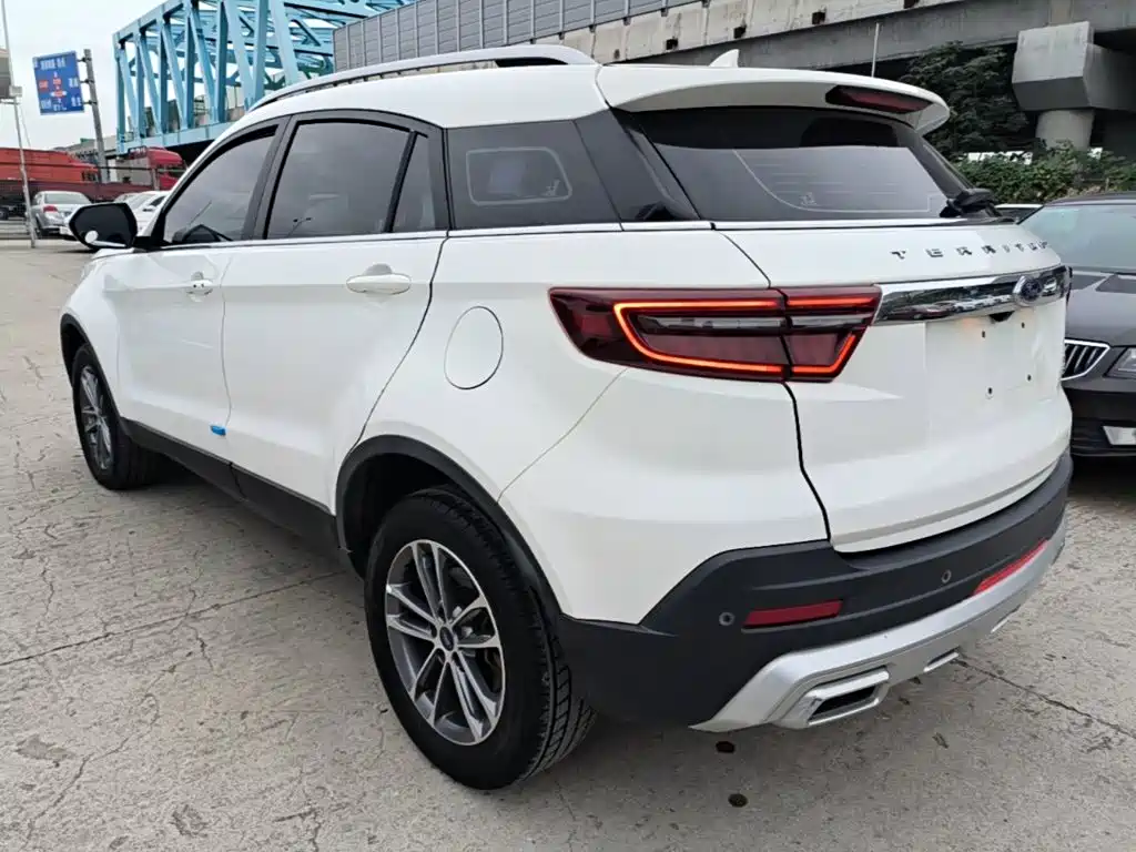 Ford Territory — миниатюра 5
