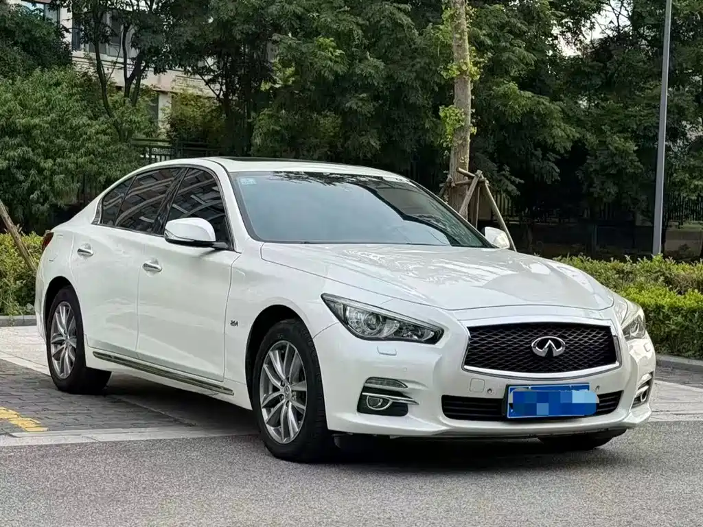 Infiniti Q50L — миниатюра 3