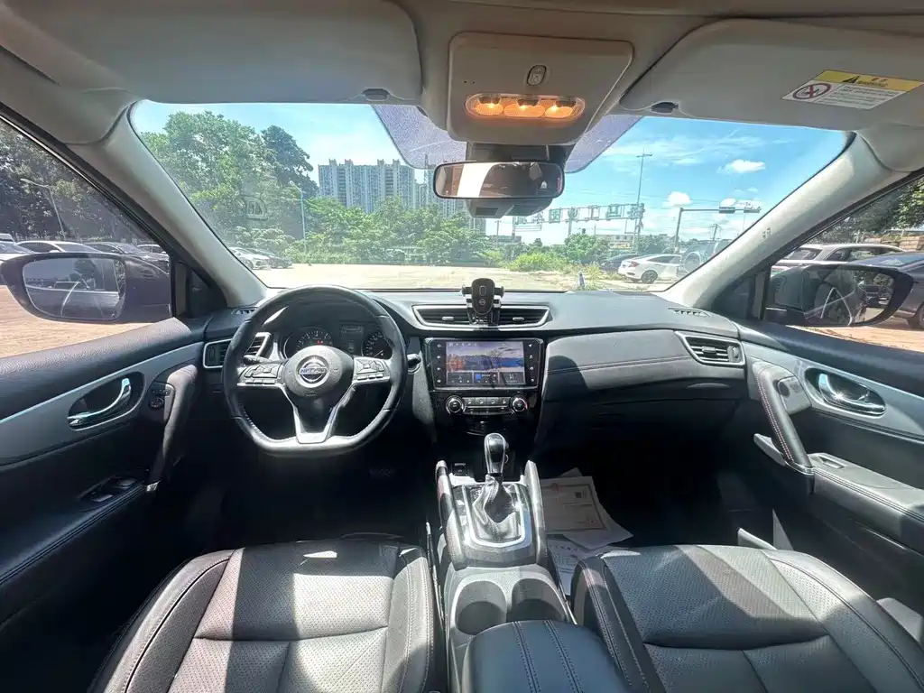 Nissan Qashqai — миниатюра 3