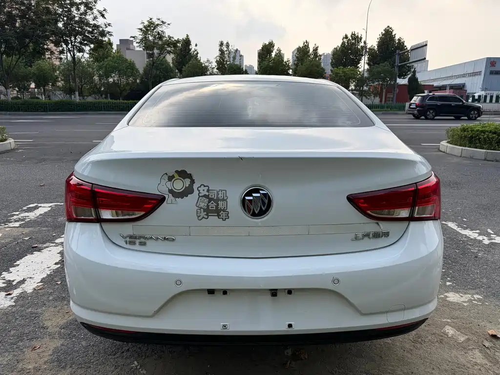 Buick Verano — миниатюра 5