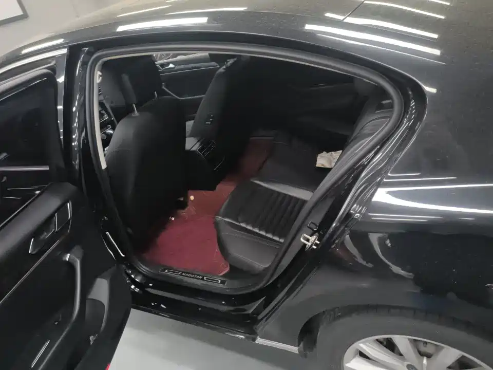 Volkswagen Magotan — миниатюра 7