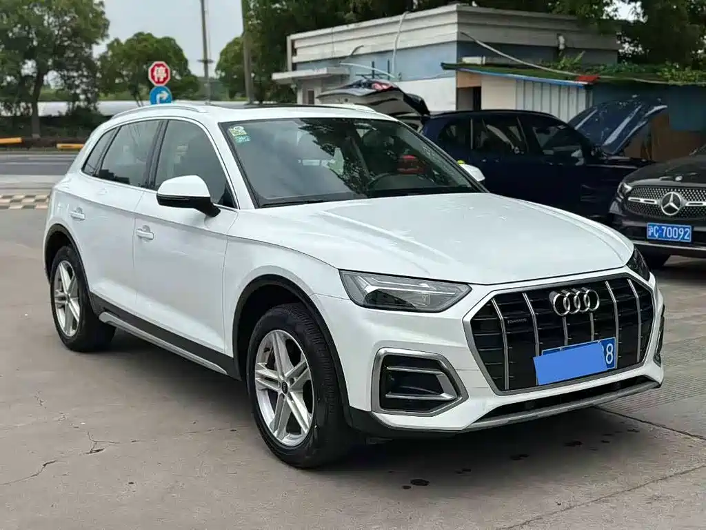 Audi Q5L — миниатюра 3