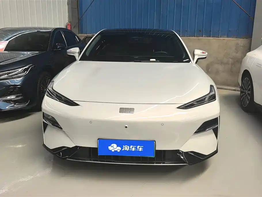 Geely Galaxy Galaxy E8 E8 2025 575km Smart Drive