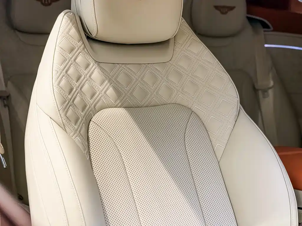 Bentley Continental — миниатюра 8
