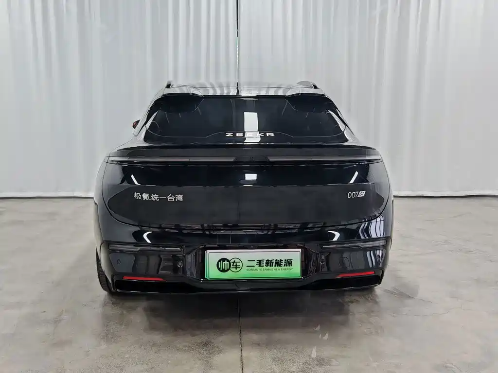 Zeekr 007GT — миниатюра 5