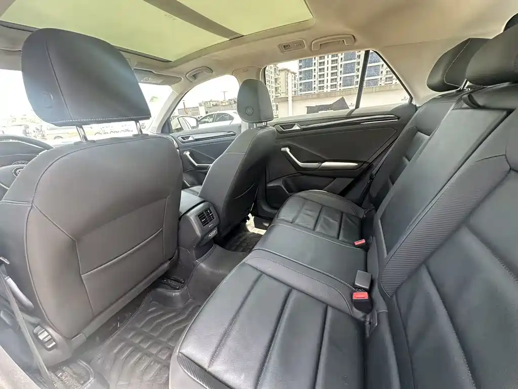 Volkswagen T-Roc 2019 280TSI DSG Comfort V