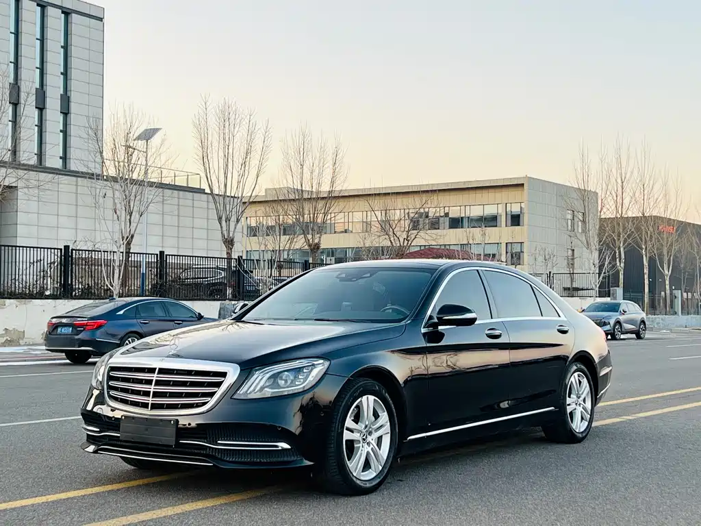 MERCEDES-BENZ S CLASS