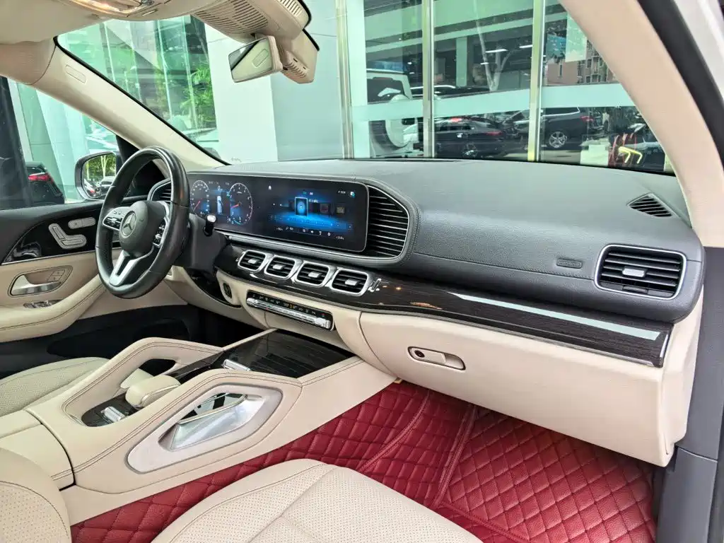 Mercedes-Benz GLE (Import) — миниатюра 9