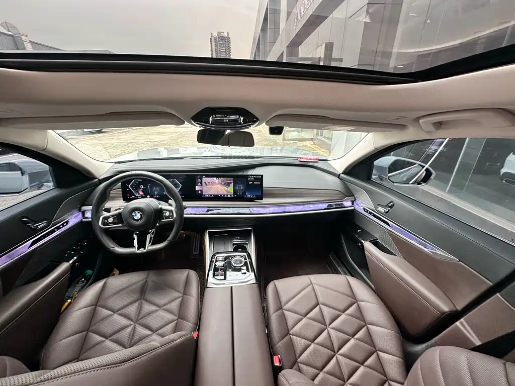 BMW 7 Series 7 2023 735Li M Sport