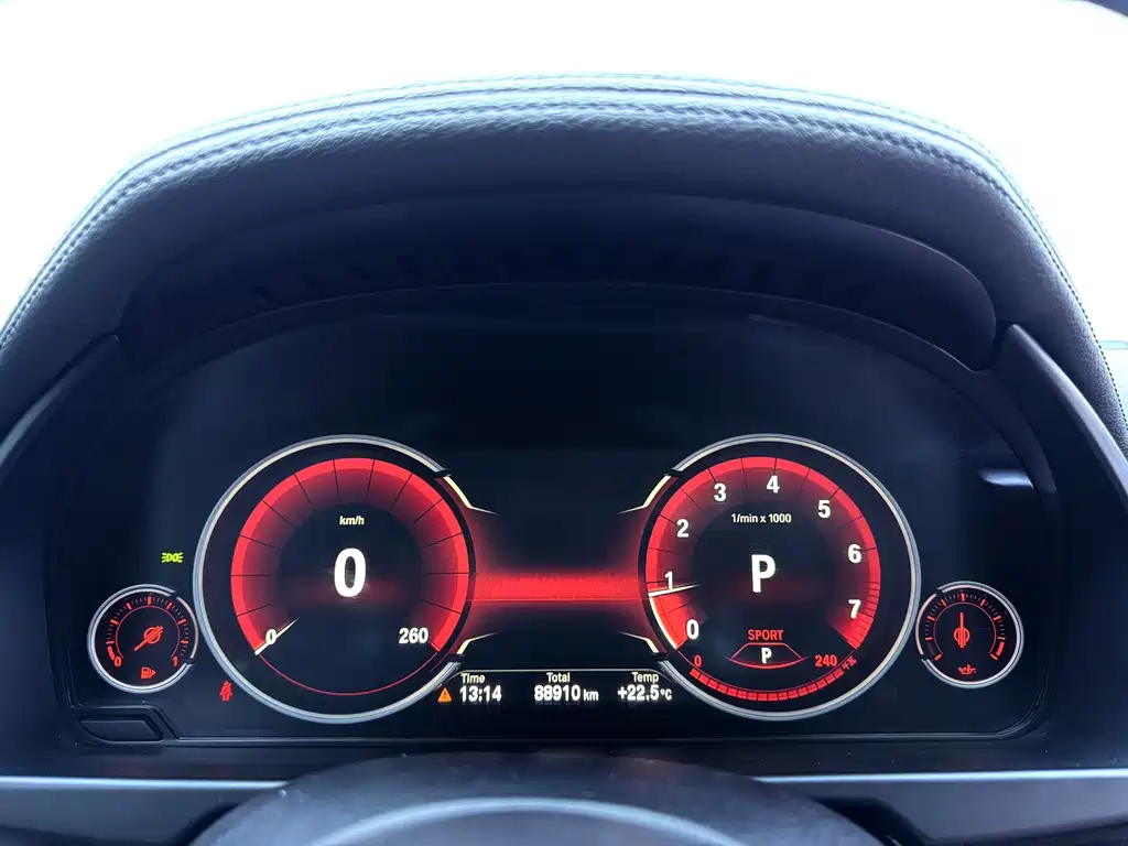 BMW X6 — миниатюра 21