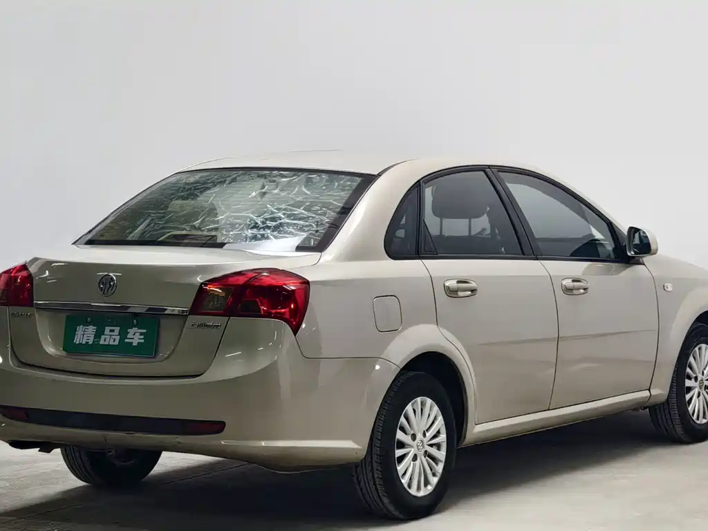 Buick Excelle — миниатюра 4
