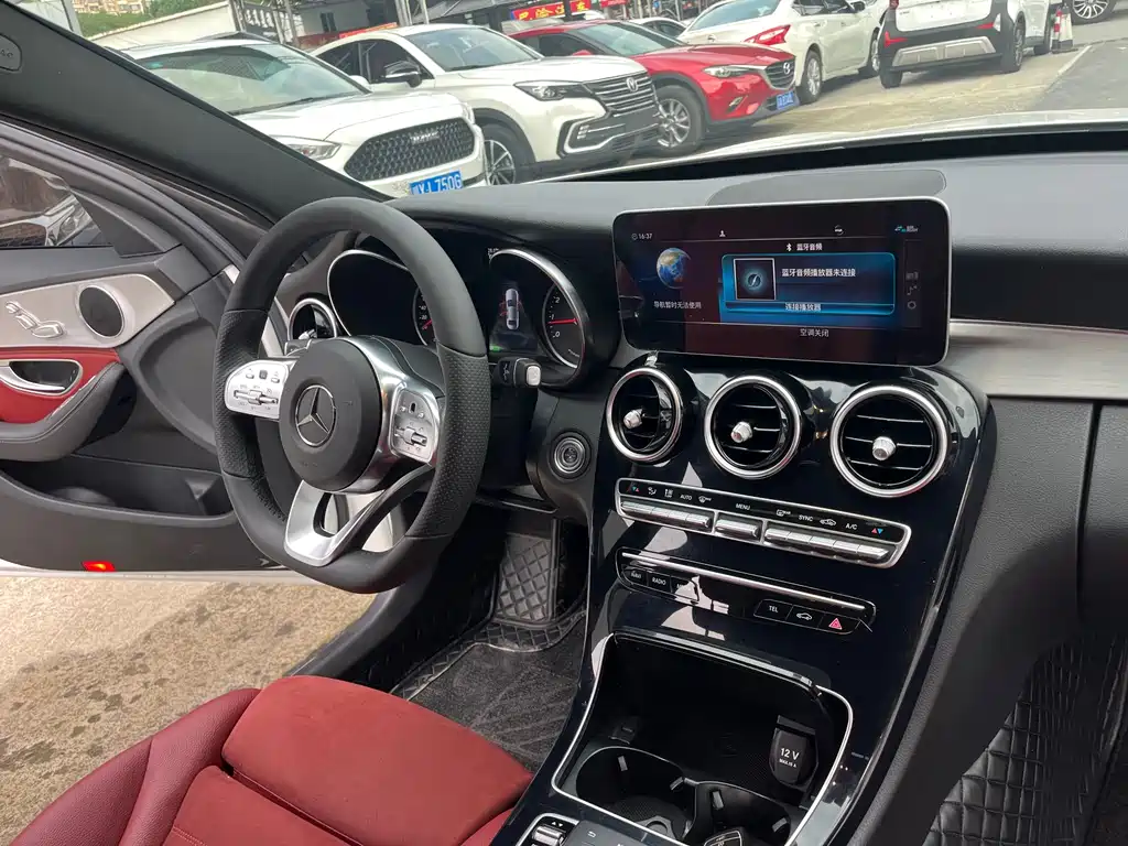 Mercedes-Benz C-Class — миниатюра 8