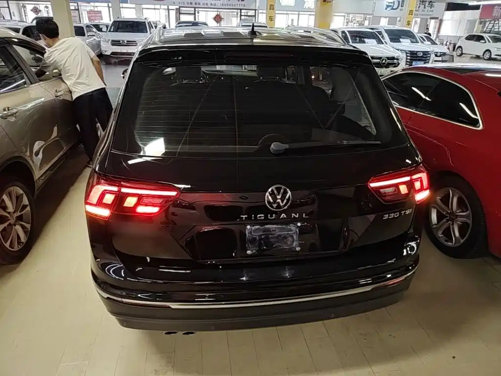 Volkswagen Tiguan L — миниатюра 6