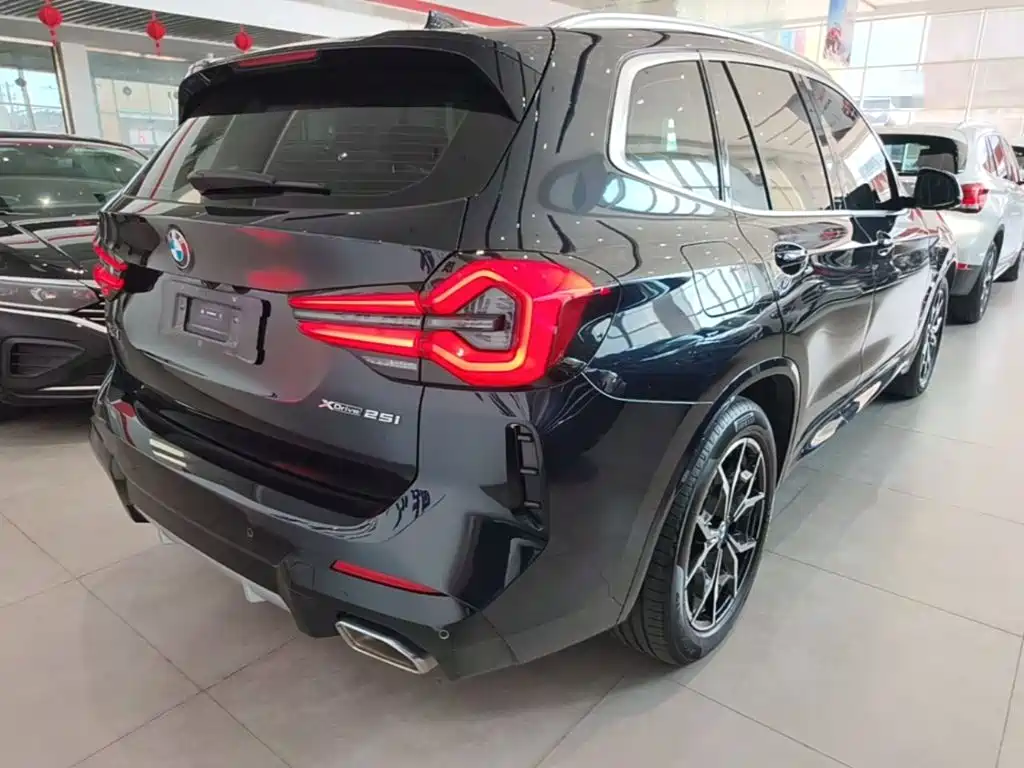 BMW X3 — миниатюра 5