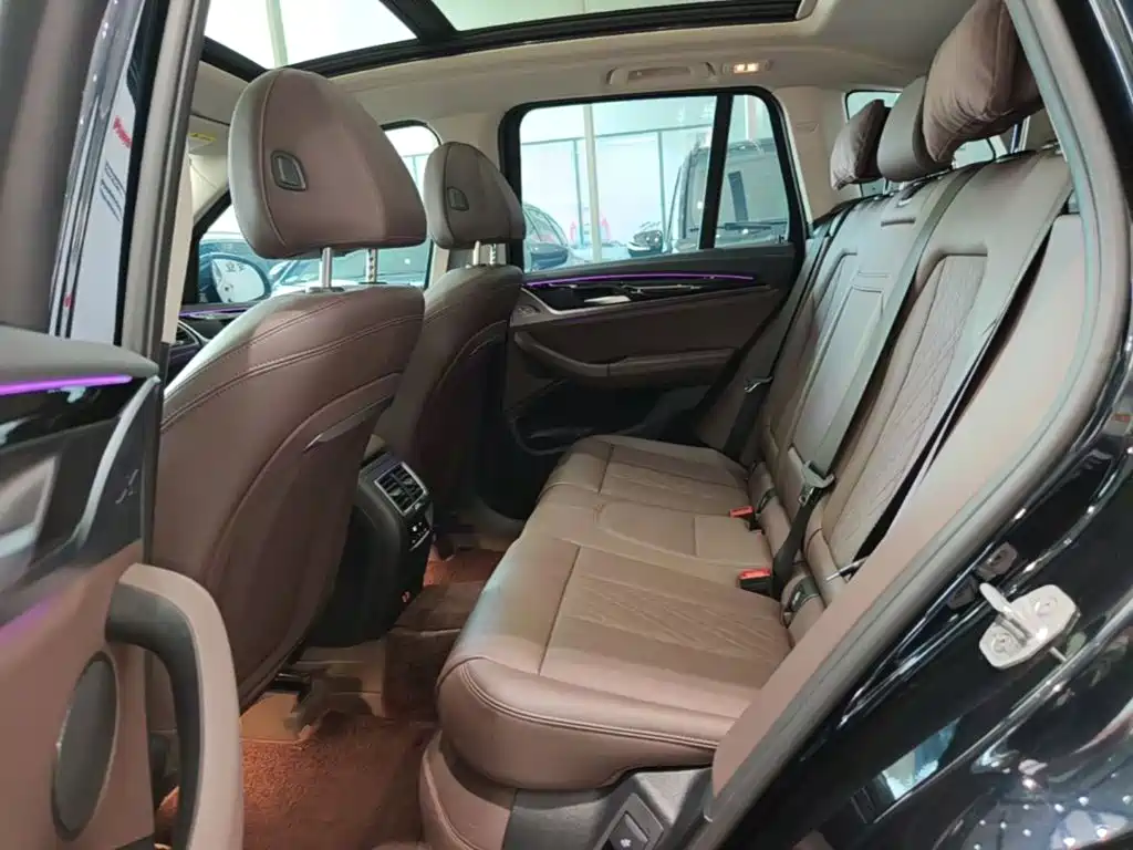 BMW X3 — миниатюра 13