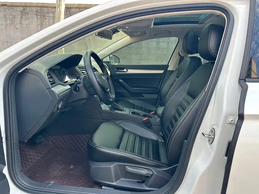 Volkswagen Lamando — миниатюра 8