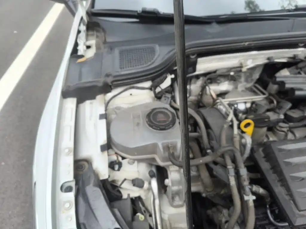 Volkswagen Golf — миниатюра 20