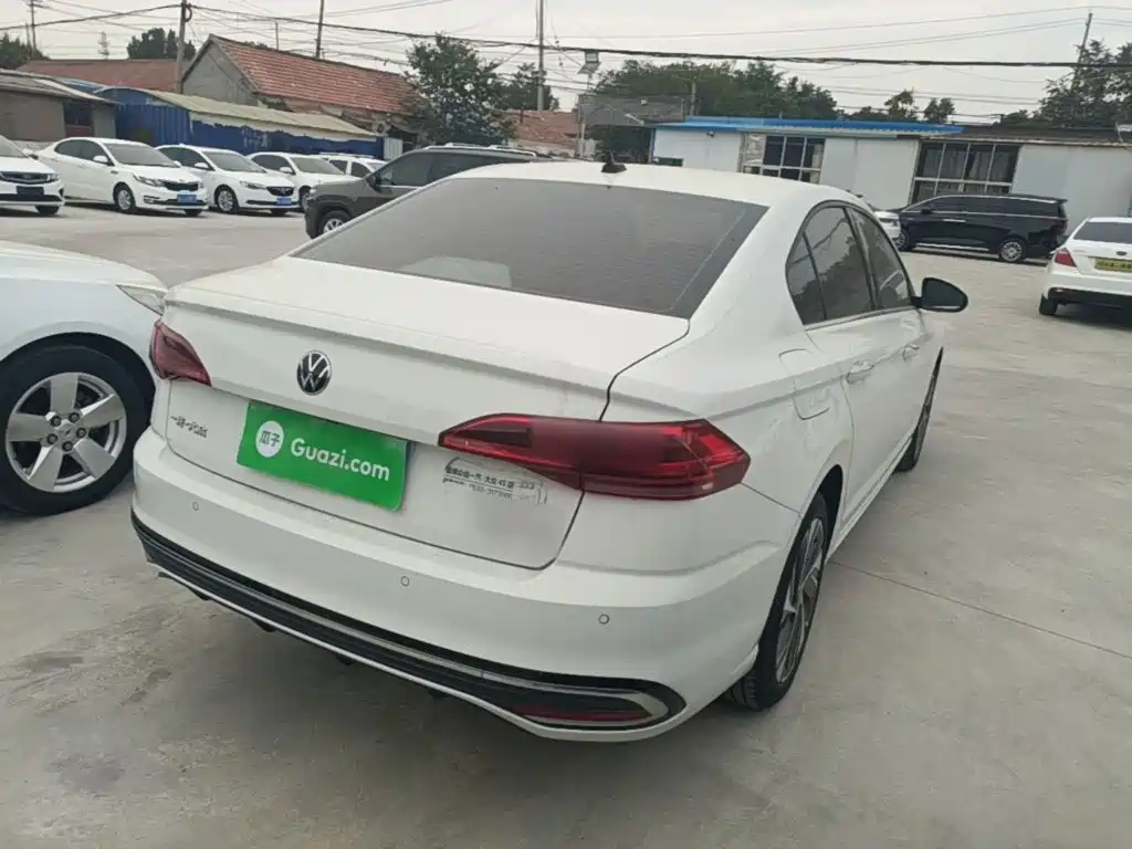 Volkswagen Bora — миниатюра 7