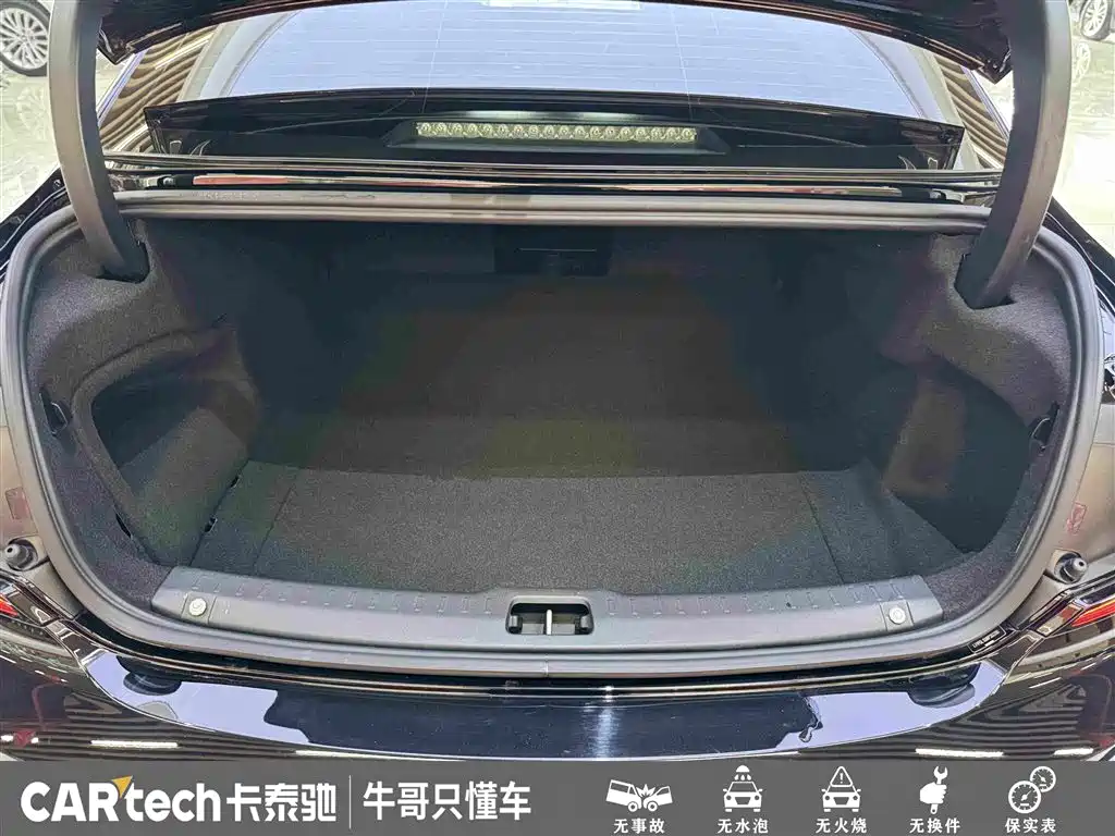 Volvo S90 — миниатюра 13