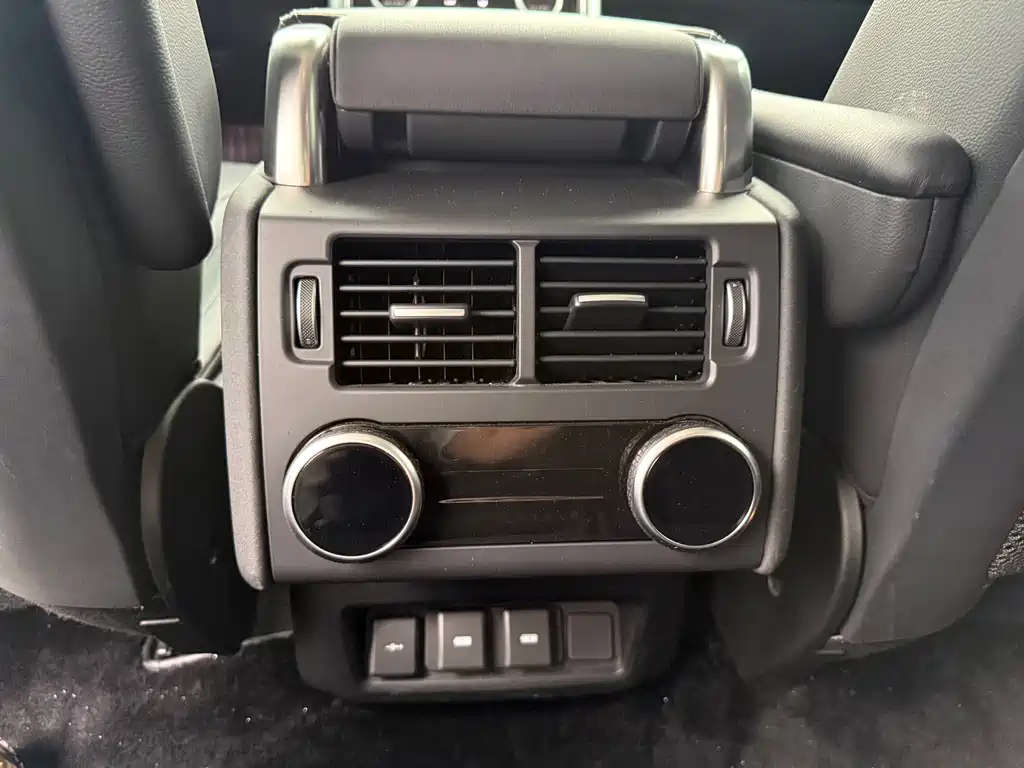 Land Rover Discovery — миниатюра 13