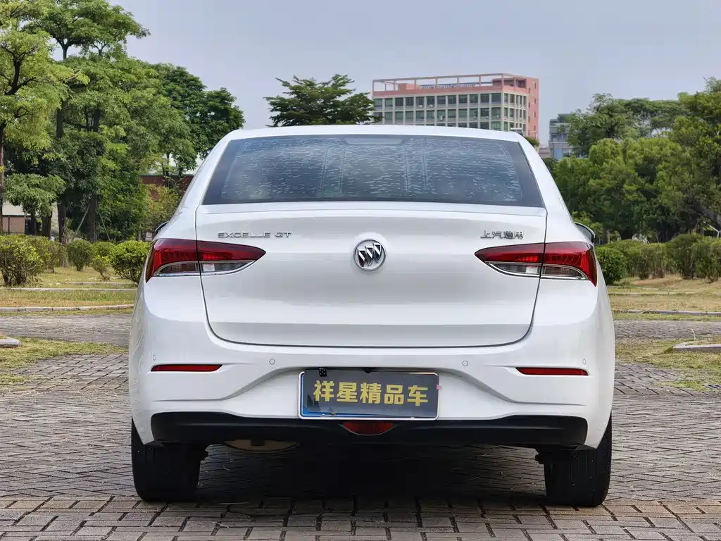 Buick Excelle — миниатюра 12