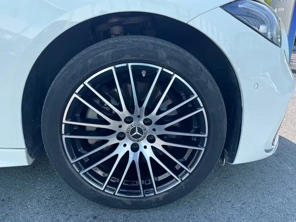 Mercedes-Benz C-Class — миниатюра 23