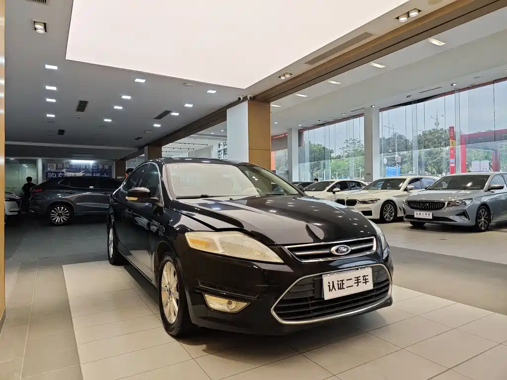 Ford Mondeo - 2011 2.3L Fashion