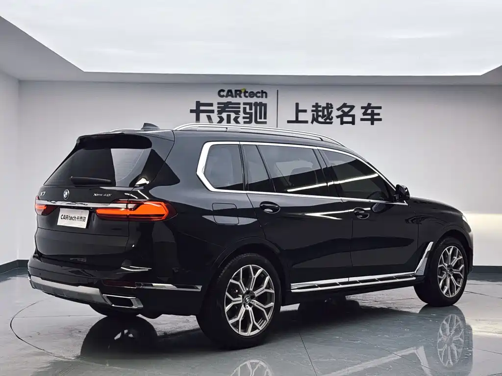 BMW X7 2019 xDrive40i Lead Luxury