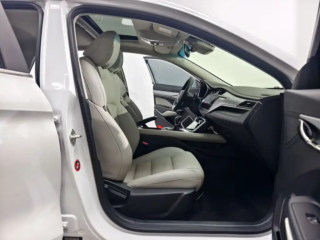 Geely Binrui — миниатюра 14