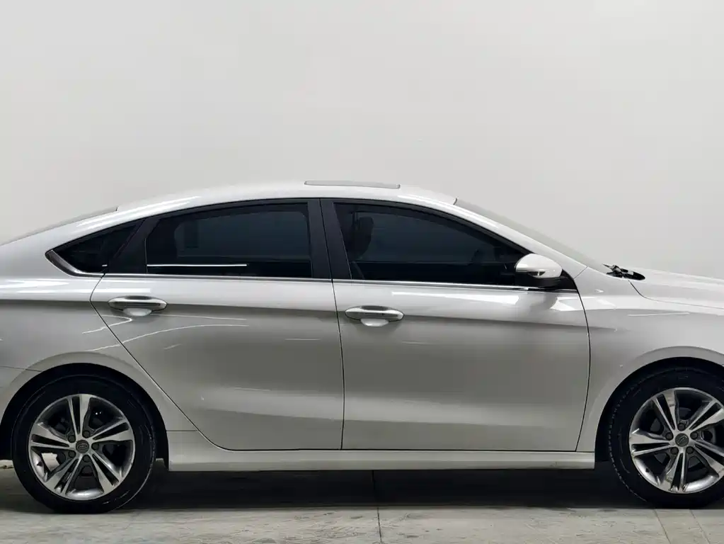 Geely Binrui — миниатюра 8