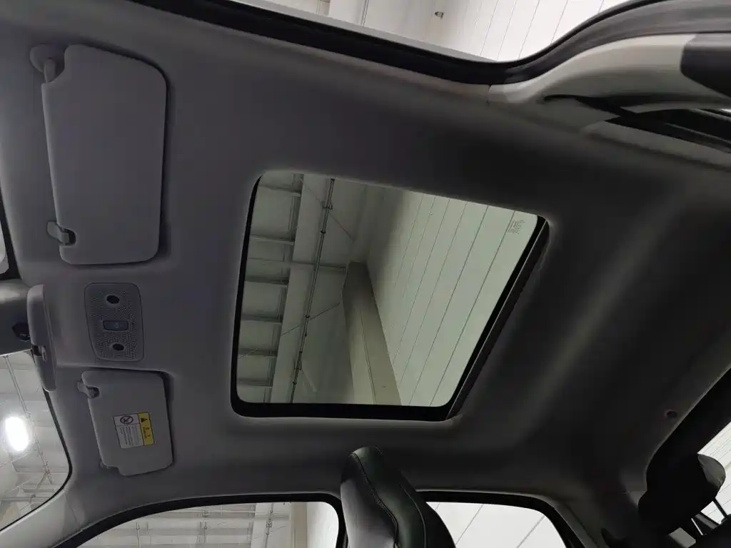 Leapmotor Leapmotor T03 — миниатюра 14